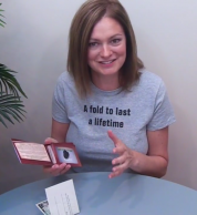 It's the 400th Episode! The Money-Holding Wallet Mailer: 60-Second Fold of the Week