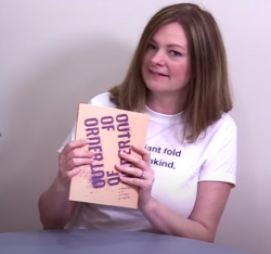 Accordion Fold "Book" with Closed Gate Jacket: Accordion "Book" with Closed Gate Jacket