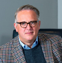 Royle Printing President Chris Carpenter enters Printing Industry Hall of Fame.