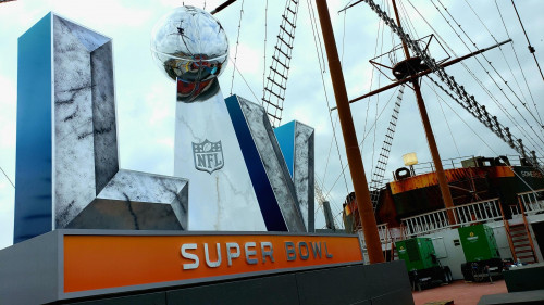 16 foot statue created for Super Bowl 2021