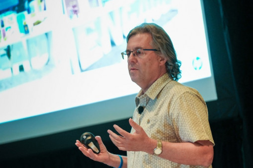 Alan Bar-Shany, GM, HP Indigo Division, highlighted unique applications for which companies are using the HP Indigo platform.