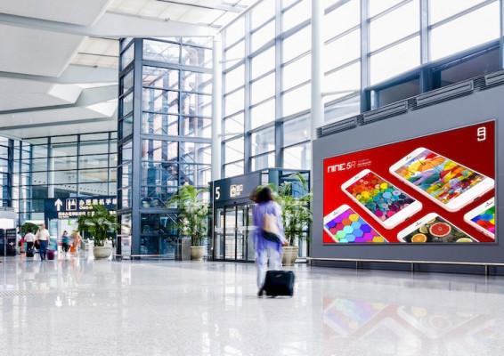 The HP Latex 1500 Backlit Frameless Textile.